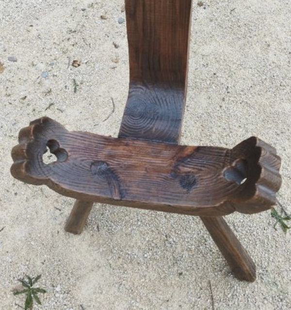 Chaise tripode – Image 2